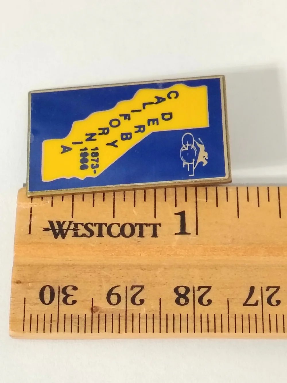 California Derby 1986 Lapel Pin Golden Gate Fields Horse Racing *Union Made Pin